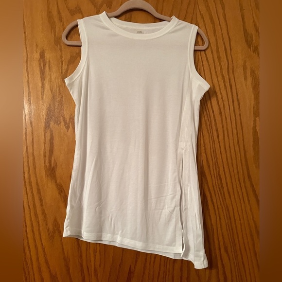 Zuda Asymmetrical Tank - NWOT - Size XS - Picture 2 of 11